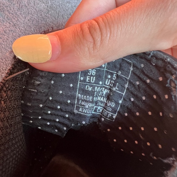 Dr Martens - Picture 7 of 7